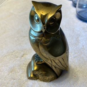 Vintage brass owl. 4.75 inches tall  excellent condition.